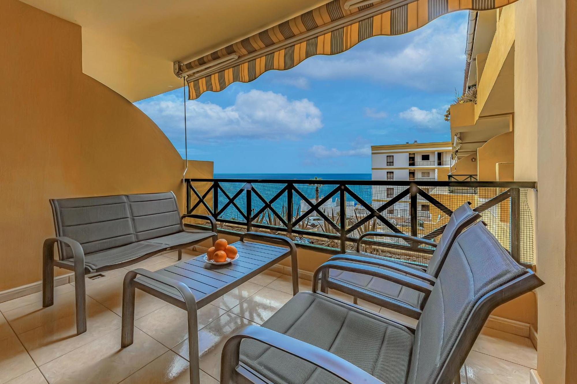 Sunflower Sea And Teide View Puerto de Santiago  Exterior photo